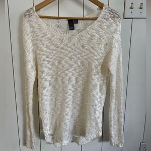 Quinn Cozy Dainty Pullover Sweater Top Women’s Medium